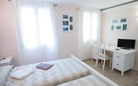 Venice Rialto Bridge Apartment